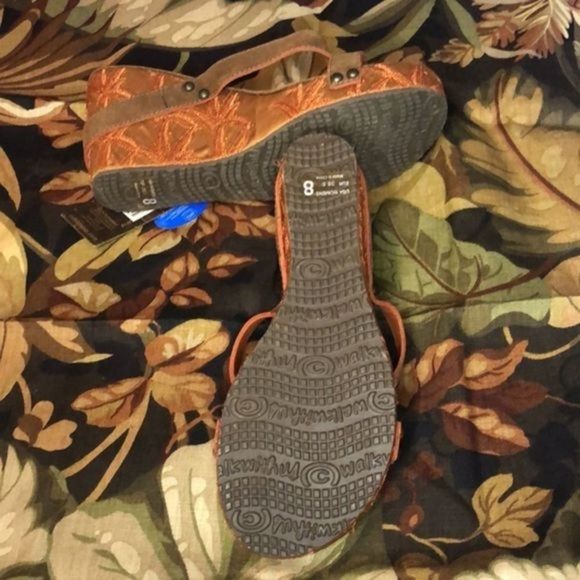 Cobian USA Chocolate Erykah Wedges (8) NWT - Picture 12 of 14